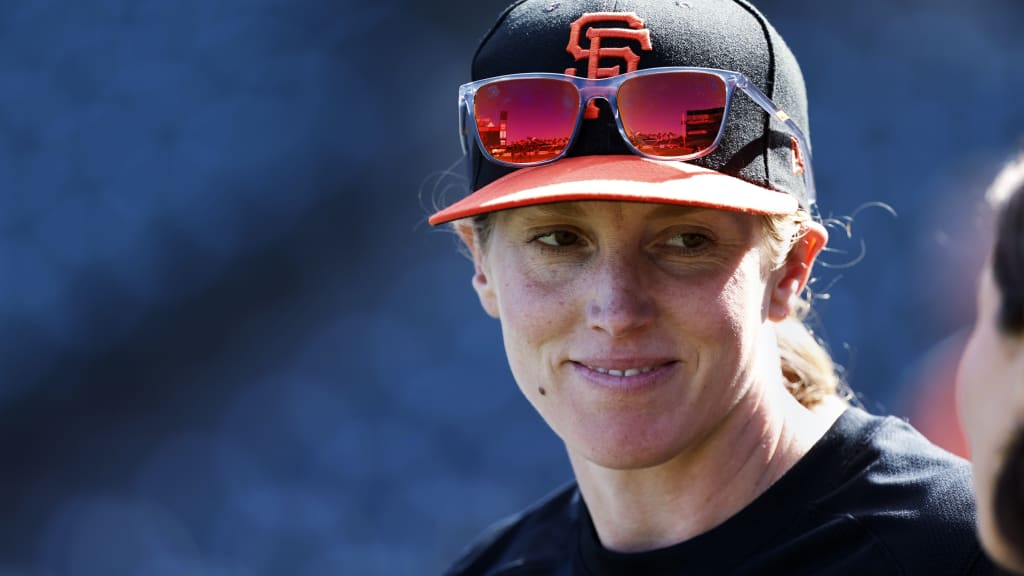 April 12, 2022: Giants' Alyssa Nakken makes history as first woman