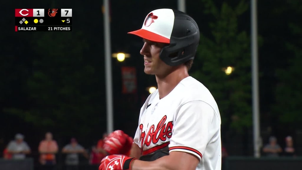 Jordan Westburg solid in his rainy debut as the Orioles rout the Reds 10-3