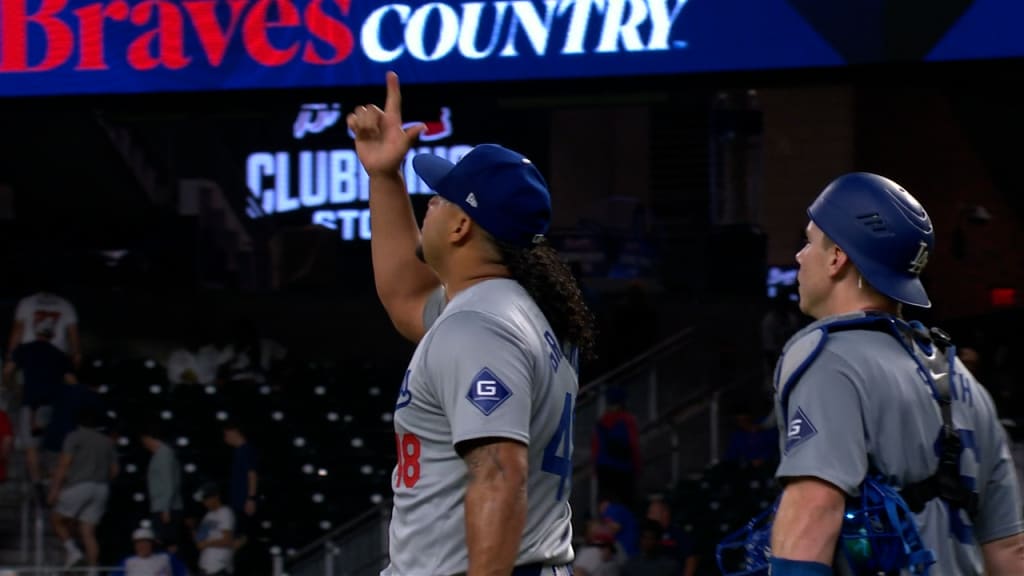 Brusdar Graterol closes out win