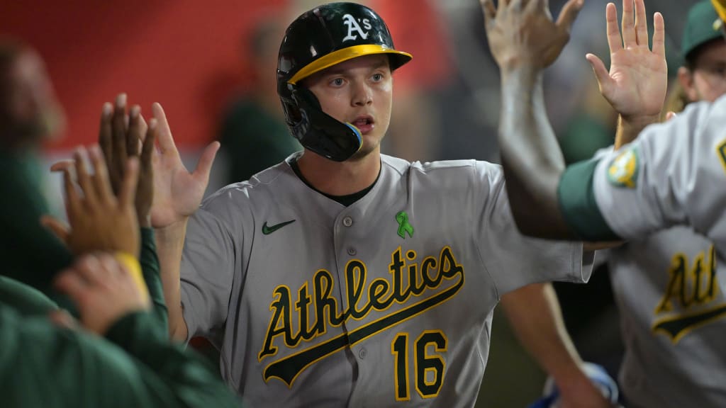 LIVE: You have to hand it to him, Kurtz is an on-base machine