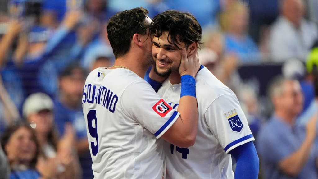 Jac Caglianone homers on his bobblehead night in Royals' win
