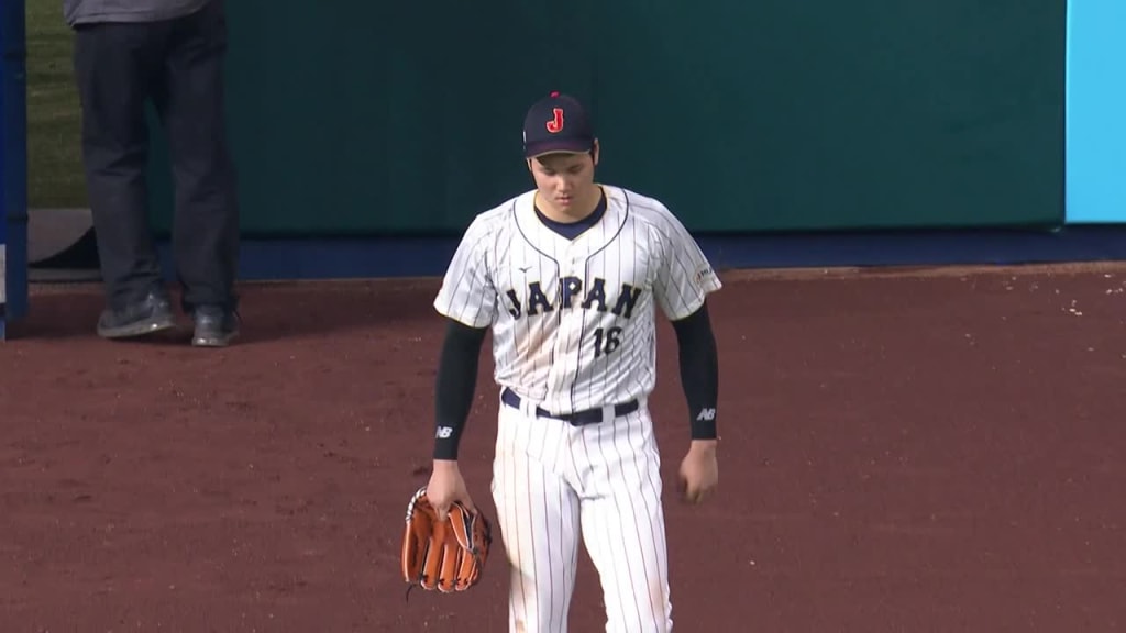 Japan defeats USA to win World Baseball Classic, Ohtani whiffs Trout