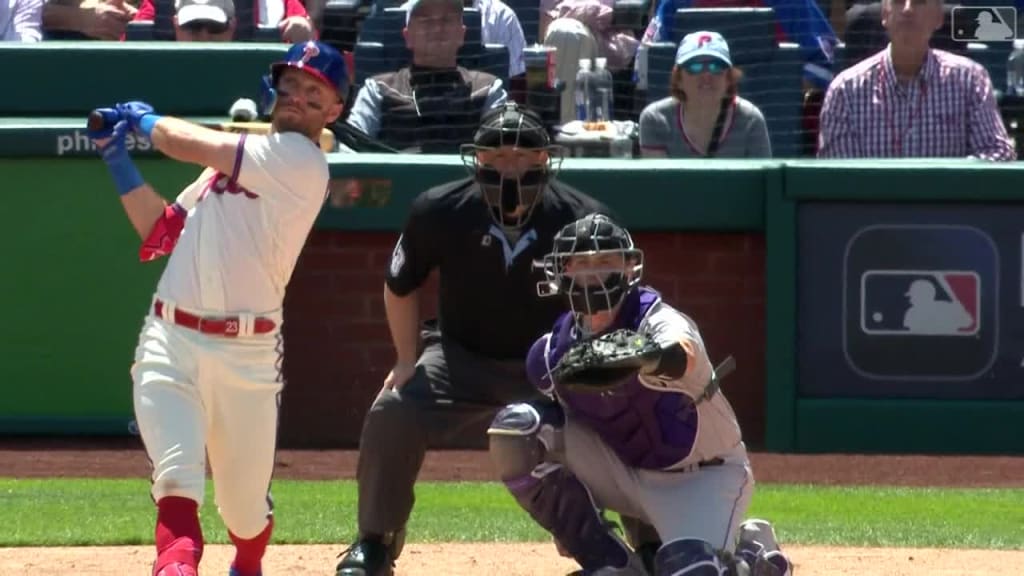 Zack Wheeler strikes out 3 in 2022 debut for Phillies