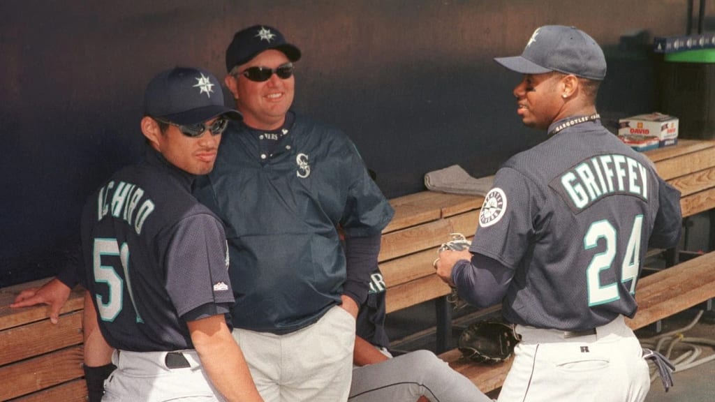 Ted Heid, center, with Ichiro Suzuki and Ken Griffey Jr. Photo courtesy Ted Heid.