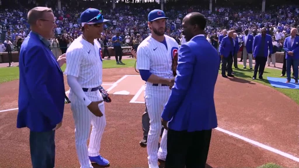 Amazing Grace! Cubs first baseman Mark Grace will be inducted into the Cubs  Hall of Fame this weekend.