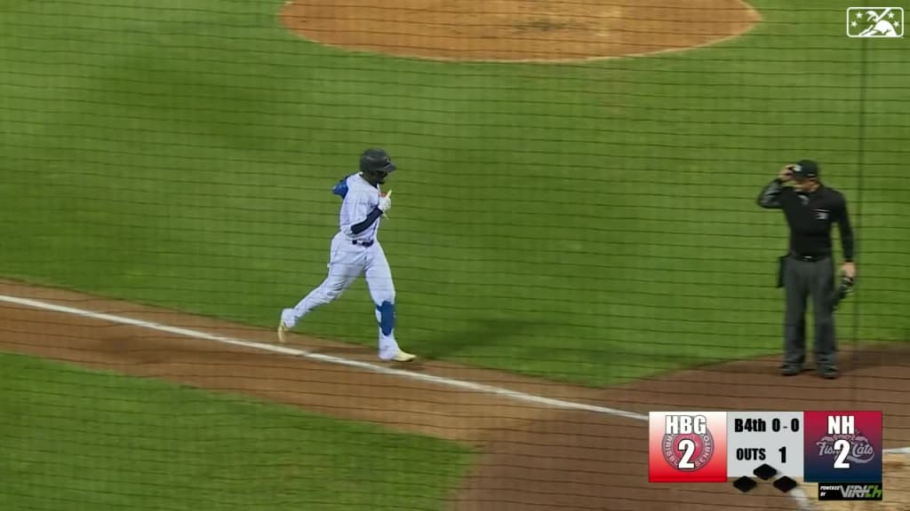 Orelvis Martinez hits 30th homer
