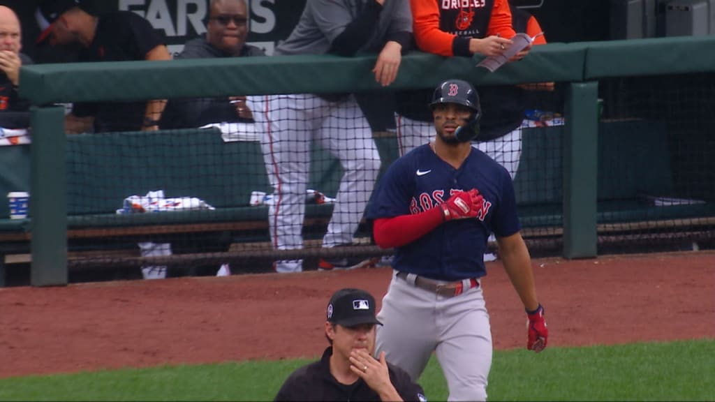 Boston Red Sox - Hill on the mound for the series finale.