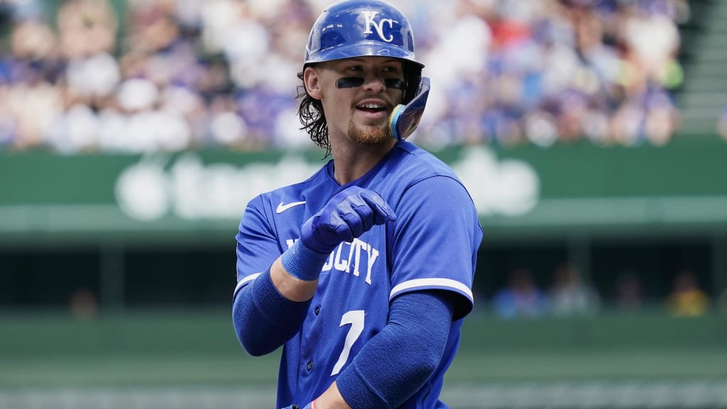 Royals, Witt agree to biggest contract in franchise history
