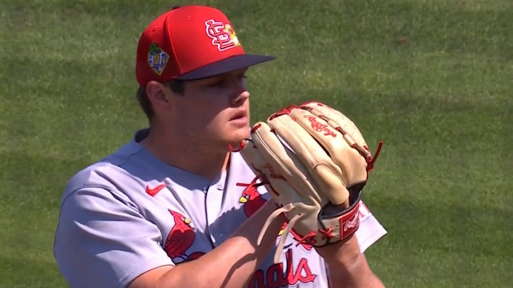 Richard Fitts undergoes season-ending right lat surgery