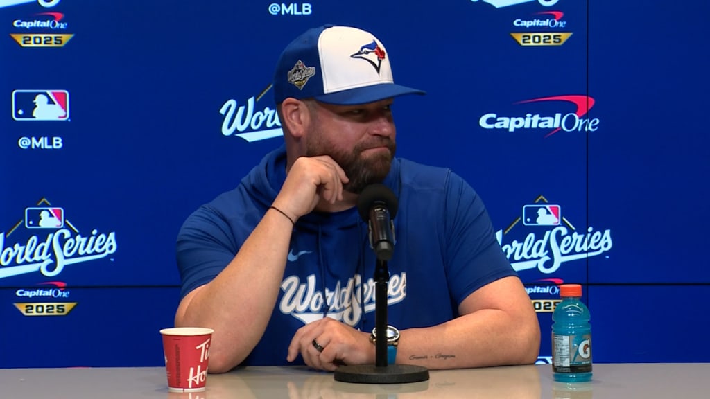 Kevin Gausman, Blue Jays lose to Dodgers in World Series Game 2