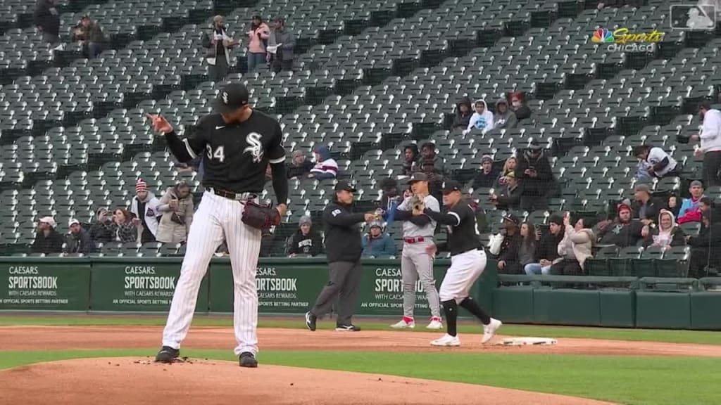 Benintendi stars as White Sox top Twins 3-2 in 10 innings