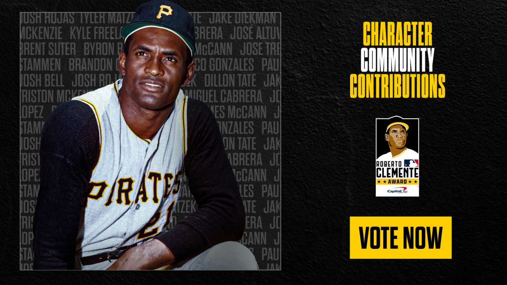 Roberto Clemente honors pirates star