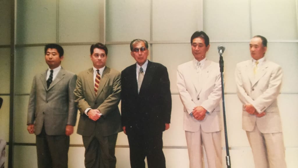 Dan Evans, second from left, at the induction of Akihiro Ikuhara into the Japanese Baseball Hall of Fame in 2002. Photo courtesy Dan Evans.