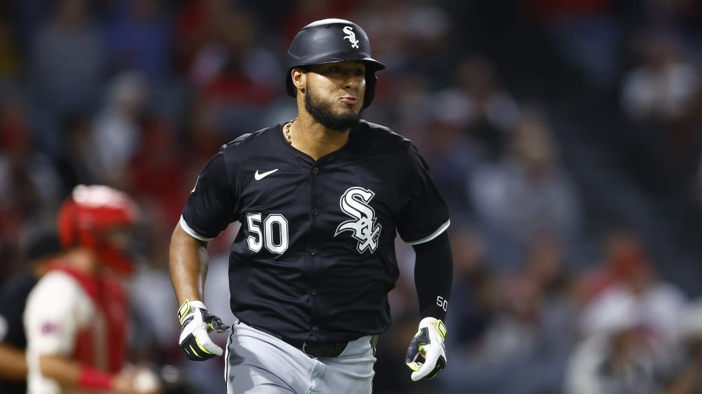 Yoán Moncada returns after five months