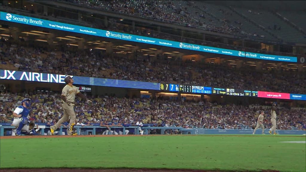 Manny Machado's second HR (28), 09/11/2023