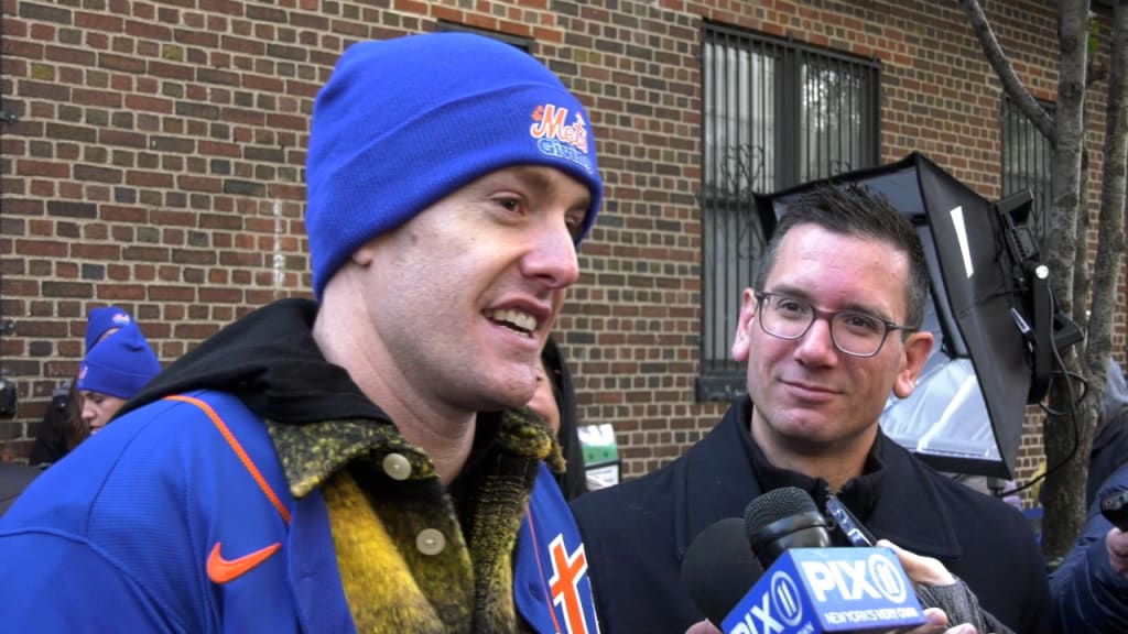 Mark Canha, Mets donate Thanksgiving turkeys to charity