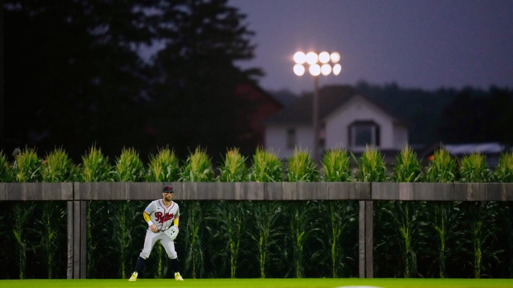 Jonrones hacia el maizal e inmortales engalanaron Field of Dreams