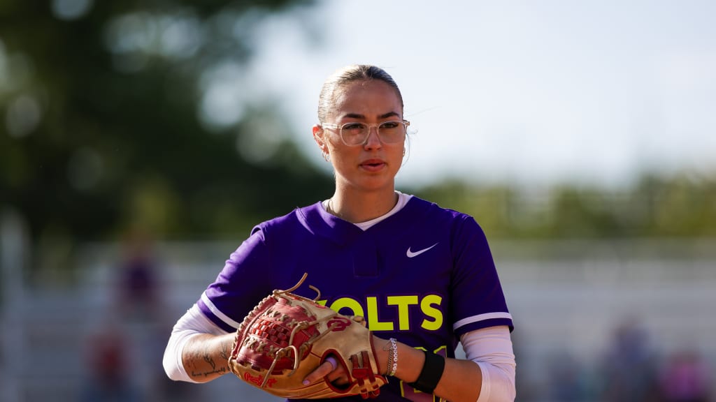 Photo by Jade Hewitt