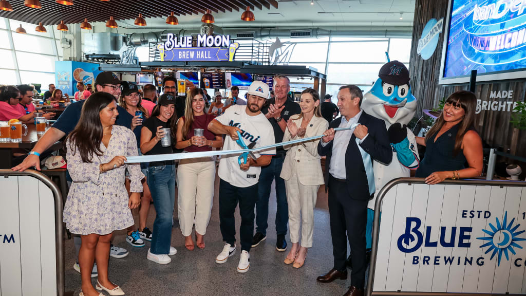 Marlins and Blue Moon Unveil Vibrant New Brew Hall at loanDepot Park
