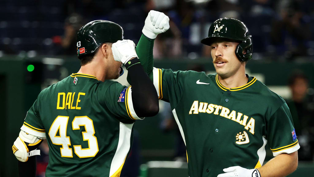 Aussies closer to advancing after cruising past Czechia