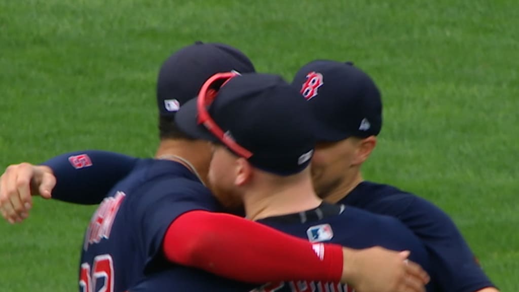 Boston Red Sox - Hill on the mound for the series finale.