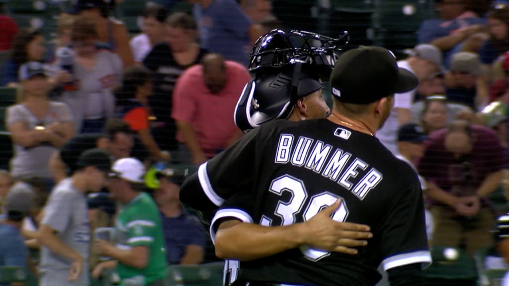Aaron Bummer hoping to break camp with White Sox