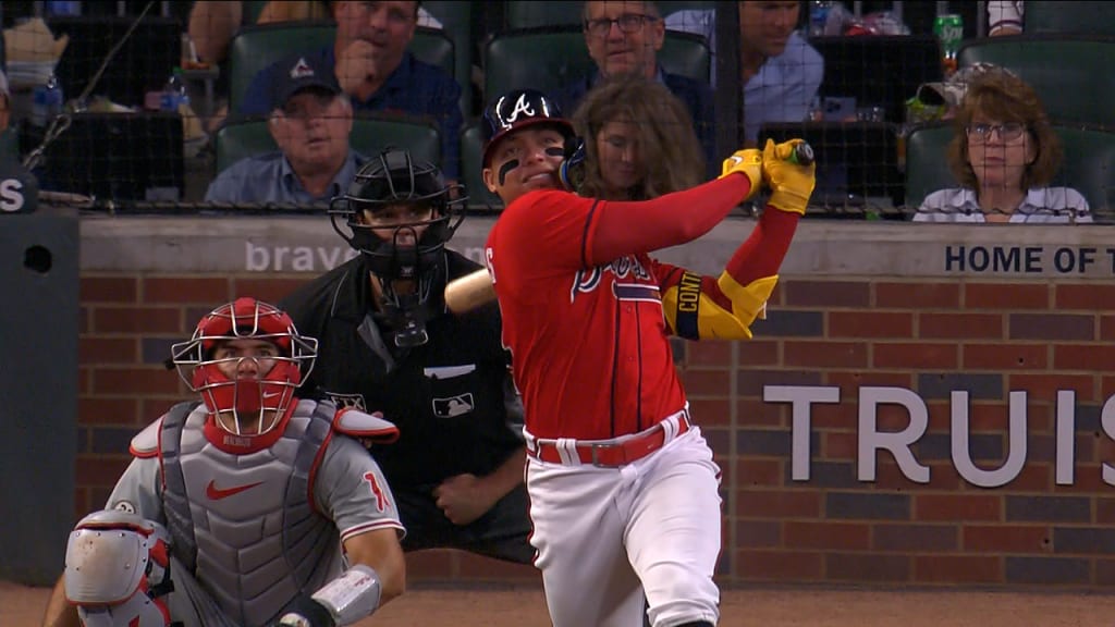 Ronald Acuña Jr. hits game-winning homer vs. Phillies