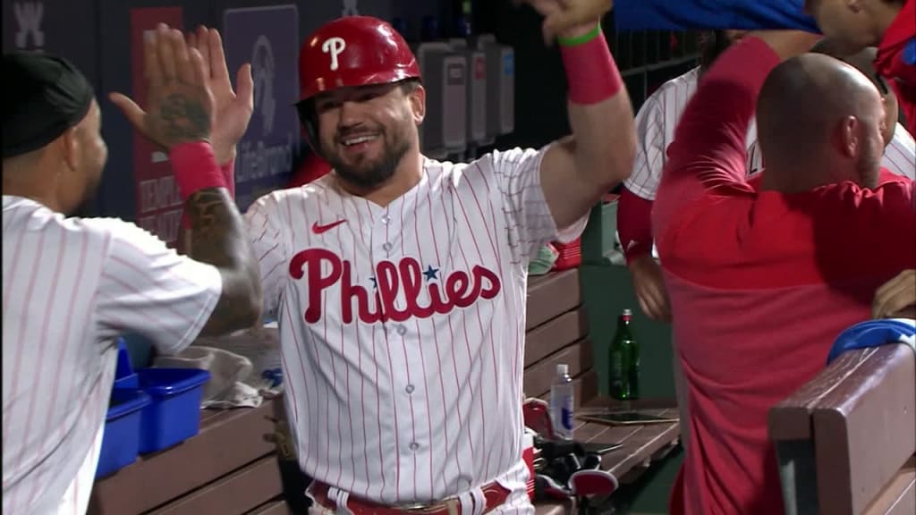 Kyle Schwarber blasts Phillies to a win over the Dodgers, their