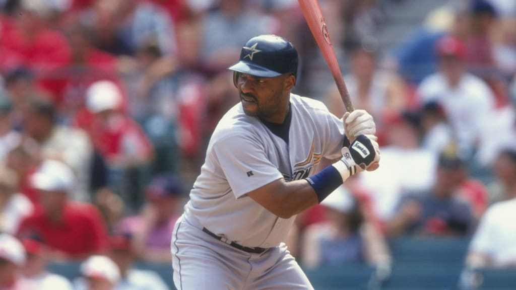 Dave Clark played for six teams in 13 seasons, finishing with the Astros in 1998. (Stephen Dunn/Getty Images)