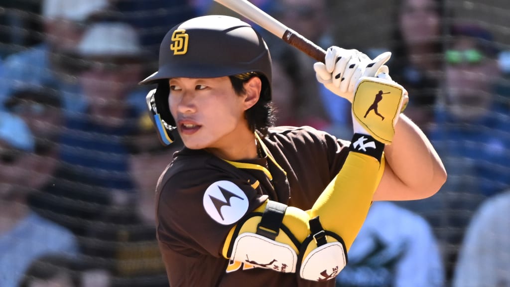 Sung-Mun Song had his first MLB Spring Training hit on Thursday. (Getty)