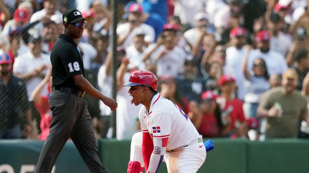 Juan Soto powers Dominican Republic in World Baseball Classic