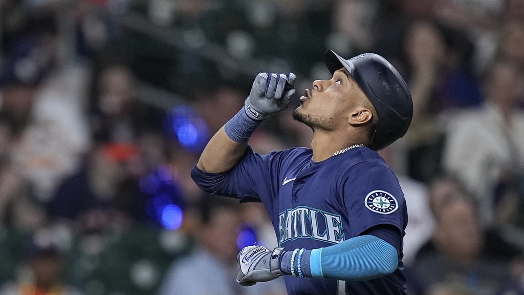 Jorge Polanco's solo home run (5) 
