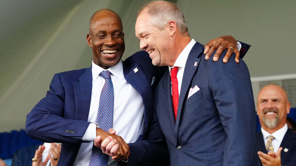 LOOK: Fred McGriff, Scott Rolen have Hall of Fame plaques unveiled
