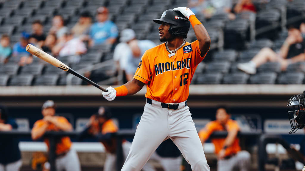 MLB.com editorial image for Athletics Athletics: Takeaways from top prospect De Vries' 1st full season with A's organi...