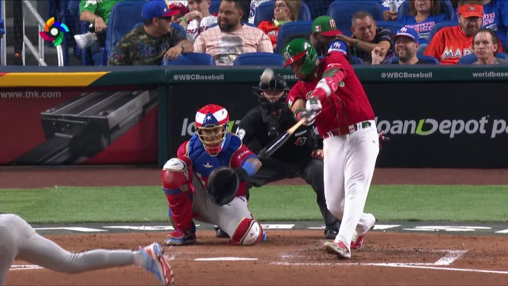 Tampa Bay Rays and Cuban-Mexican player Randy Arozarena wearing a Mistico  mask in today's World Baseball Classic Mexico game 🔥🔥 : r/SquaredCircle