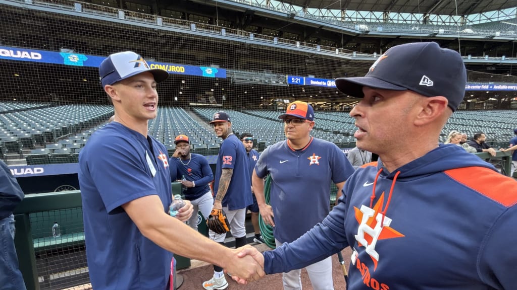 Astros Draft pick Xavier Neyens meets team in Seattle