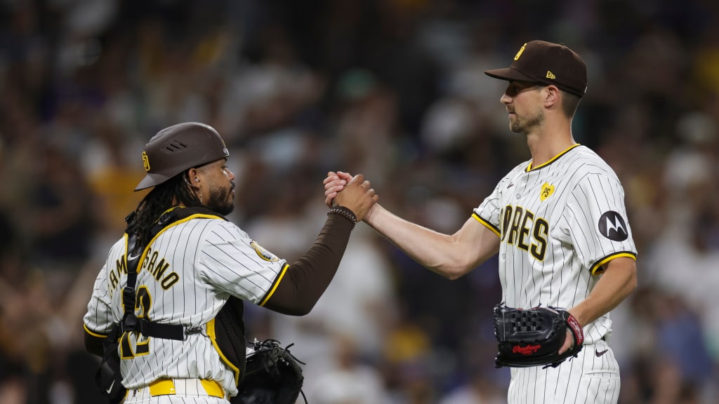 Dylan Cease helps Padres sweep Dodgers