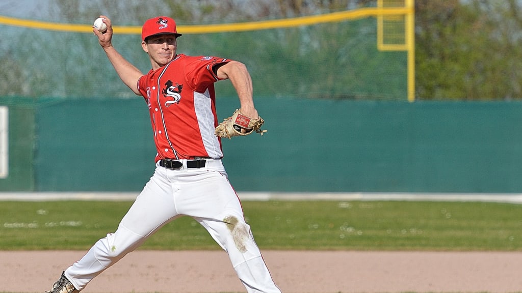 Jensen with the Stuttgart Reds. Photo by Iris Drobny.