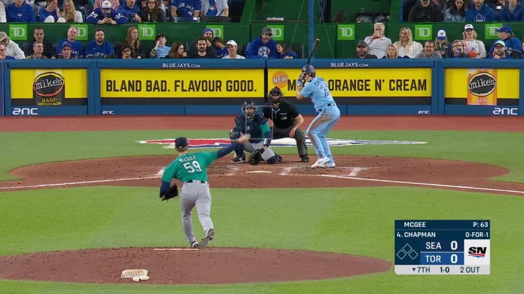 Matt Chapman breaks up no-hitter