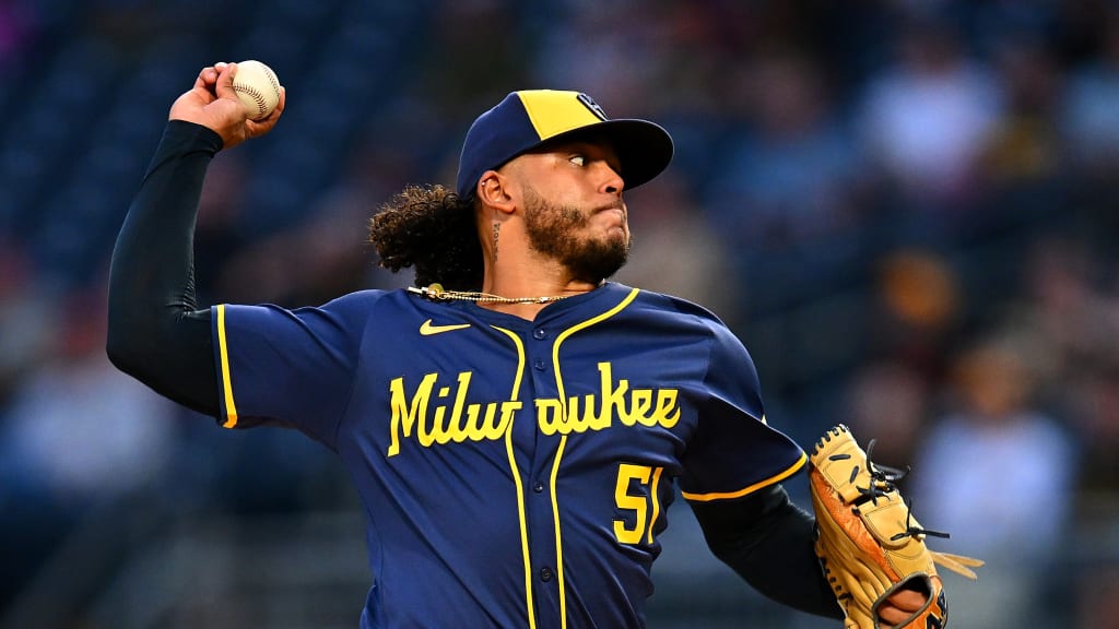 Freddy Peralta makes final start of 2024 season