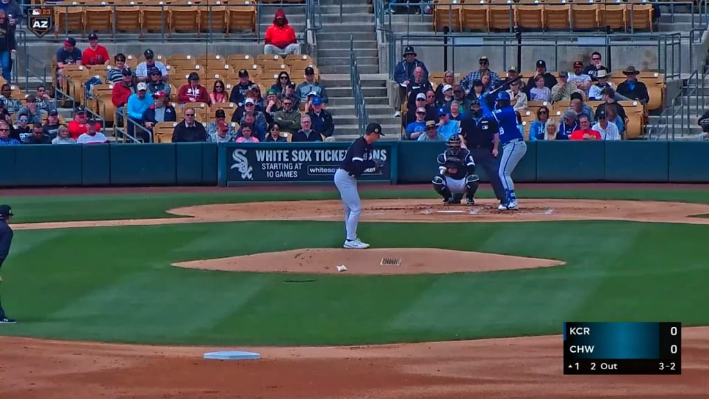 White Sox reliever Declan Cronin working side job at Tread Athletics