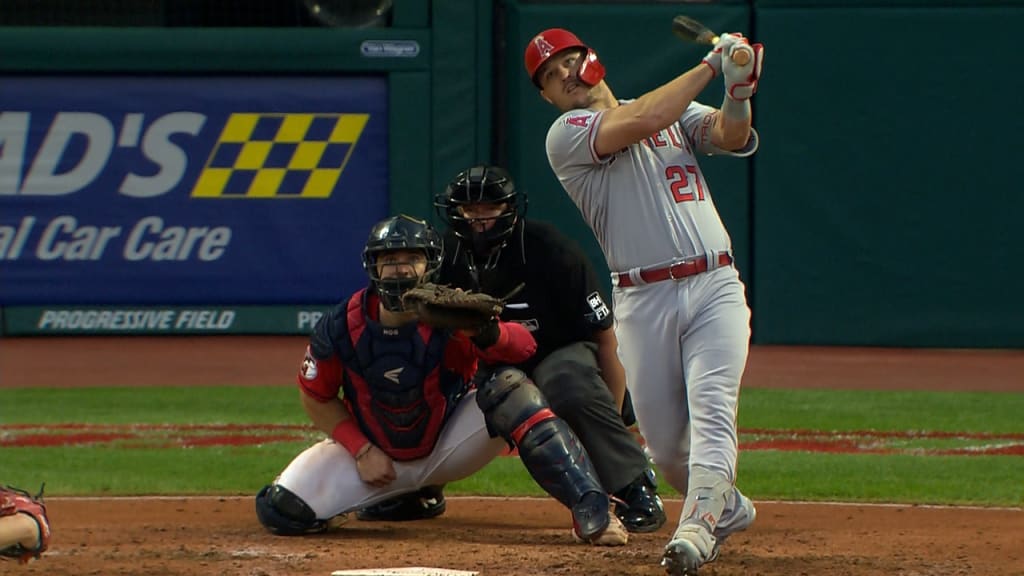 Former Bees Star Mike Trout homers in 7th straight game for Angels