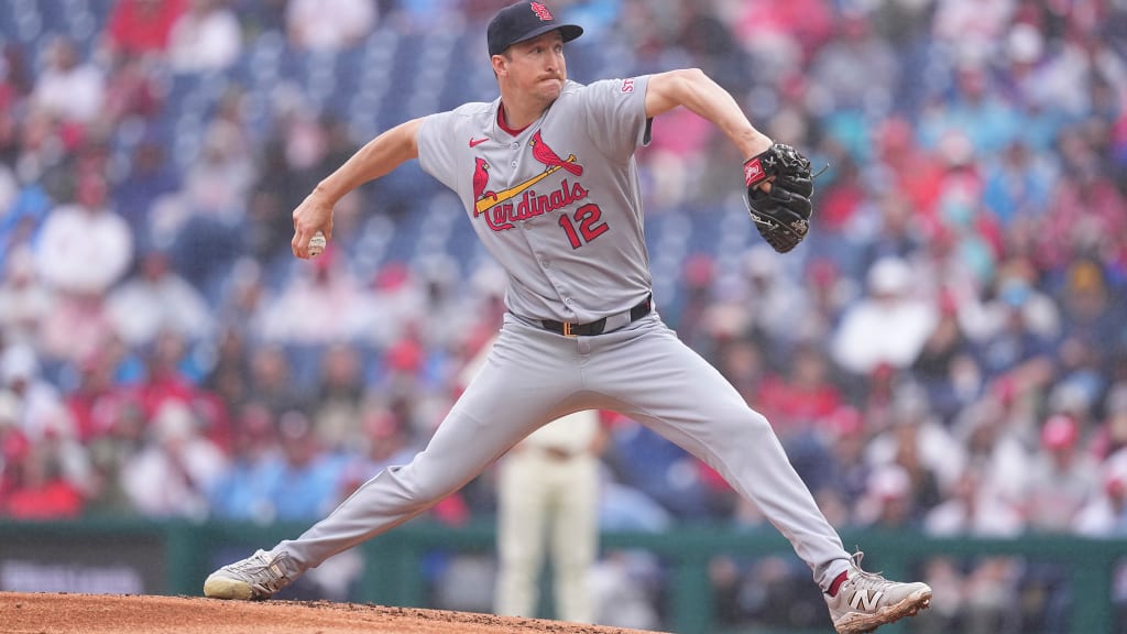 LIVE: Rolling Redbirds locked in duel as they eye perfect 10