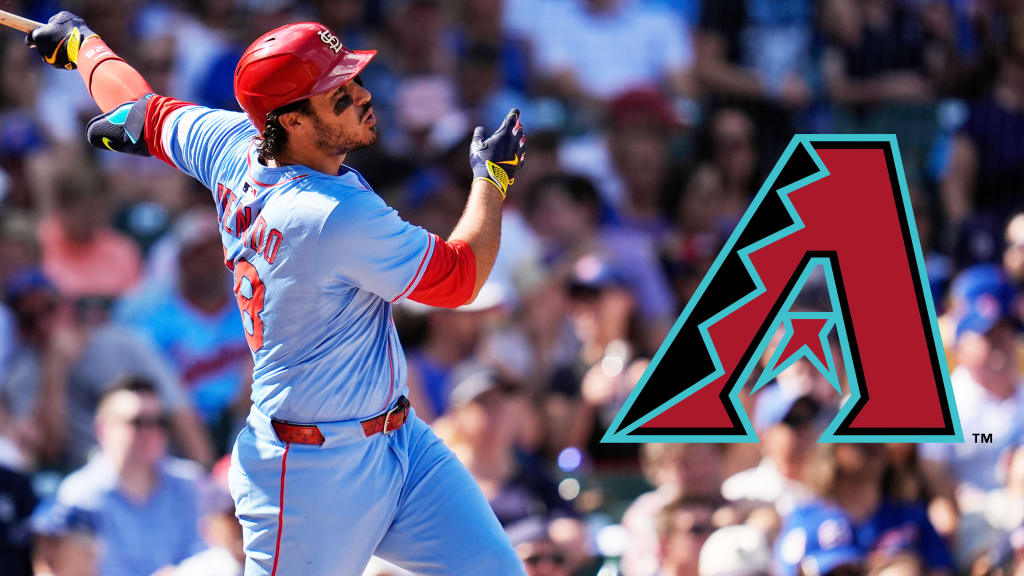 El histórico guante de Arenado llega al desierto