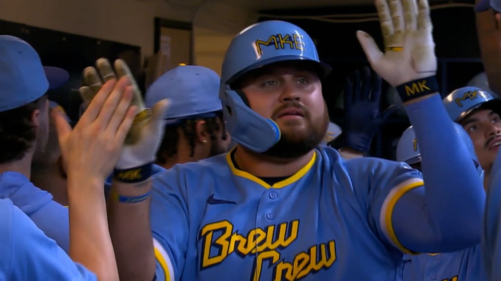 Tellez homers for 1st time in three months as Brewers beat Padres 7