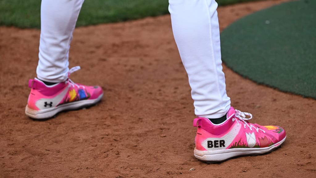 Brent Rooker puts daughters' initials on Players' Weekend bat