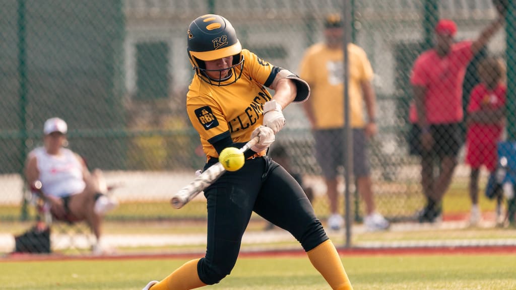 Clemente trailed 2-0 after one inning but entered the seventh with a 3-2 lead