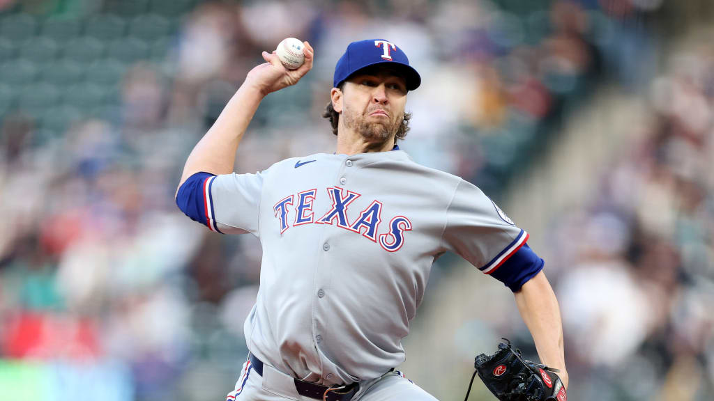 Jacob deGrom strikes out four Mariners