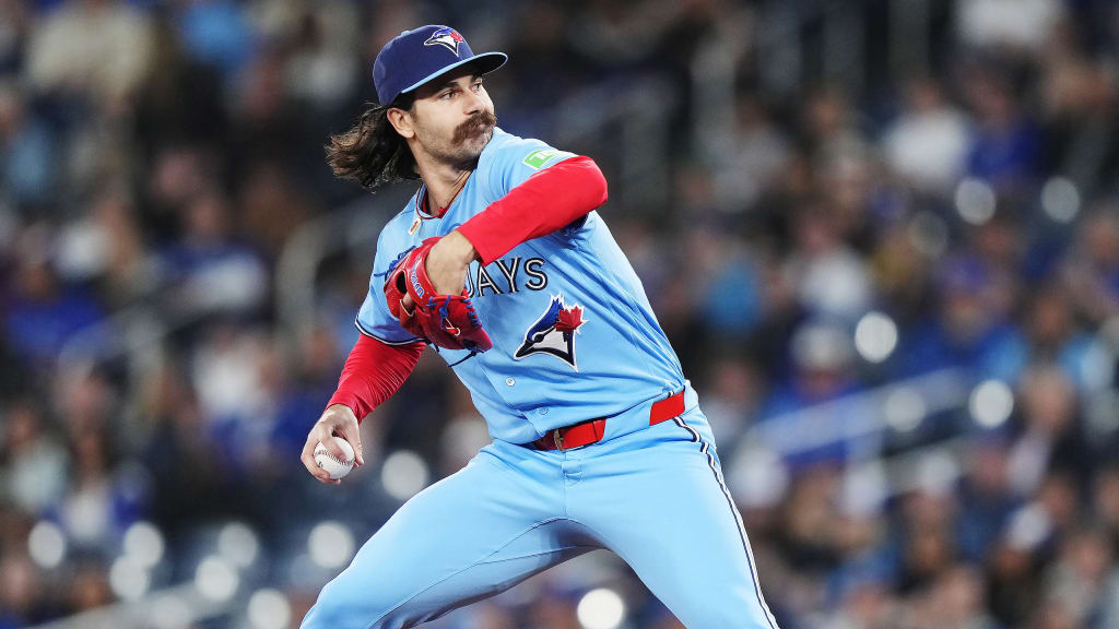 LIVE: With Jays gaining steam, Cease aims to deliver sweep