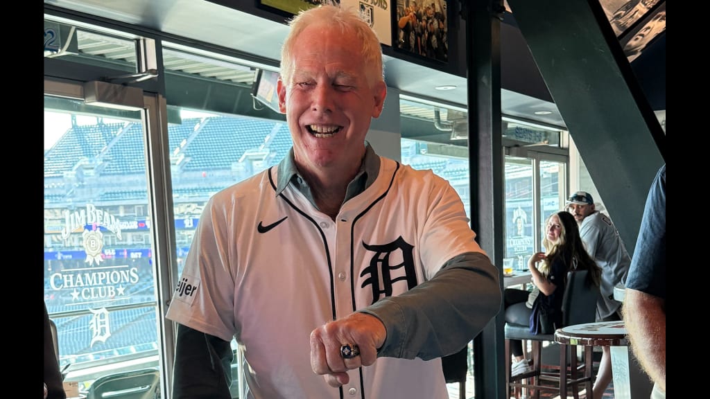 Randy O'Neal poses with his 1984 World Series ring after a presentation at Comerica Park on Wednesday.